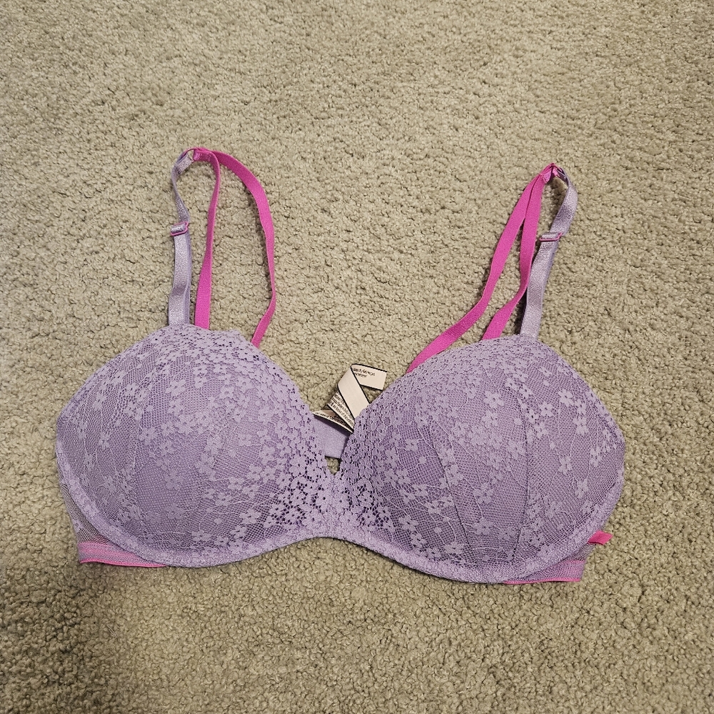 Victoria's Secret Lightly Lined Wireless Push Up Bra
